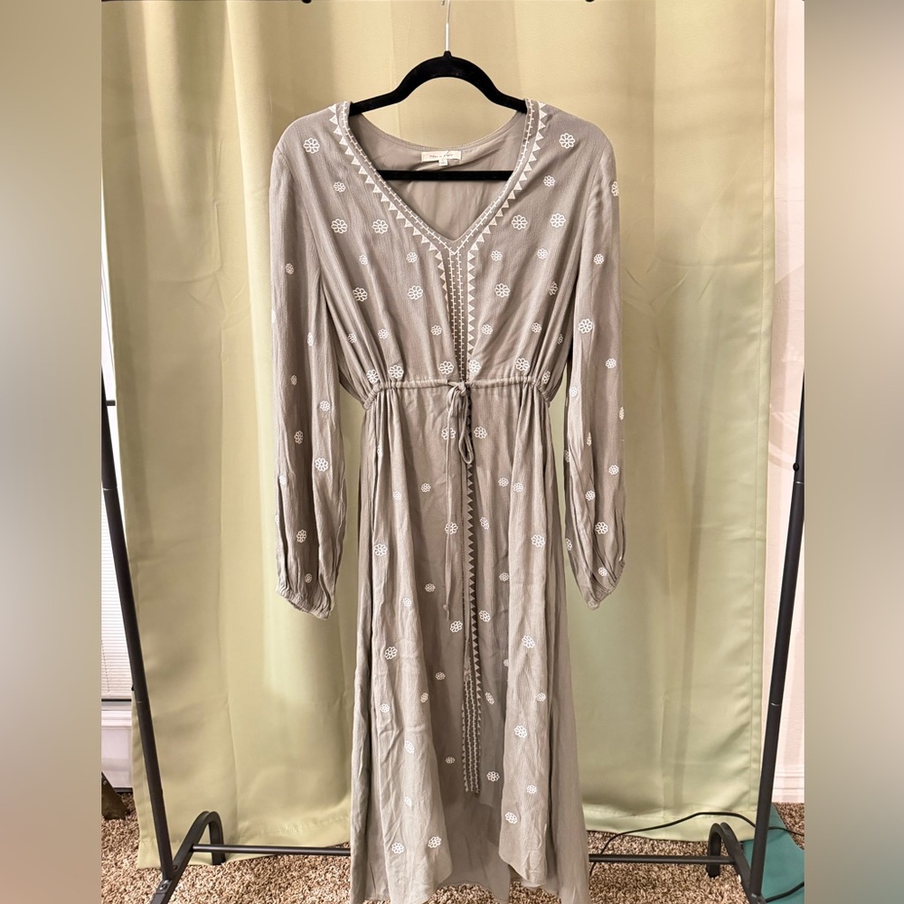 Olive green women’s floral ivy dress